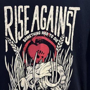 Rise Against Band T Shirt Lg Something Has To Die to Be Reborn